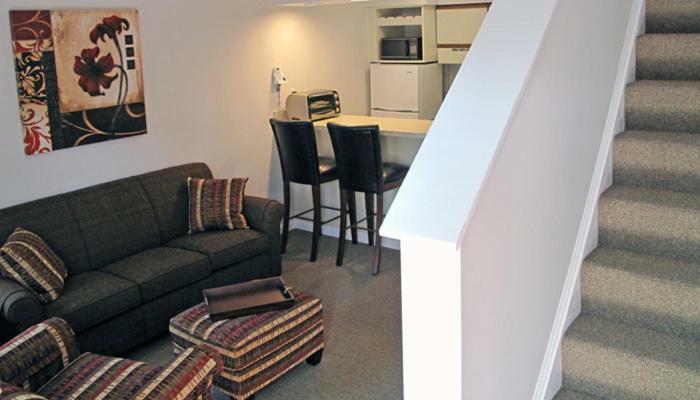 Executive Suites Winchester Εξωτερικό φωτογραφία